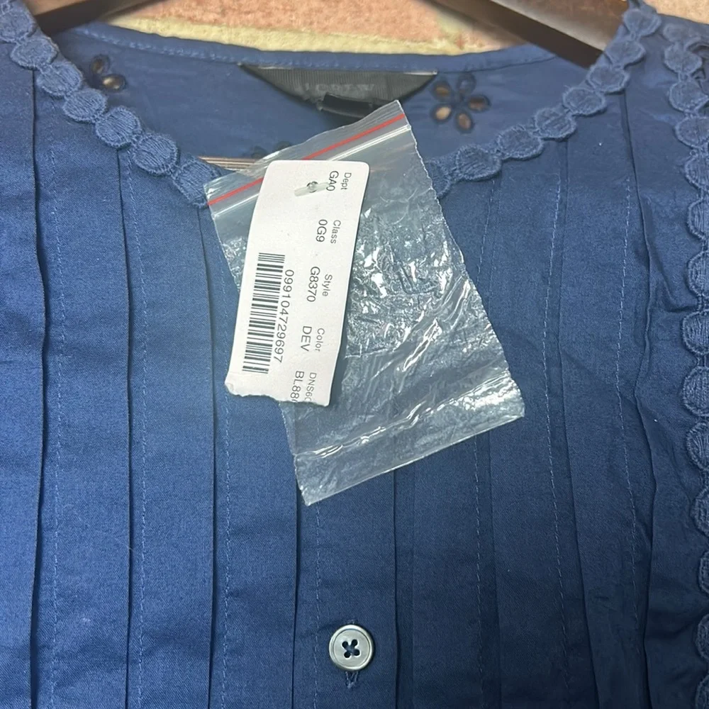 J Crew Button Down Eyelet  Ruffle Top - Picture 4 of 7